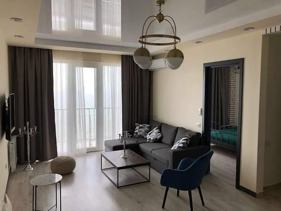 Magnolia Seaside Apartment Batumi 0*,