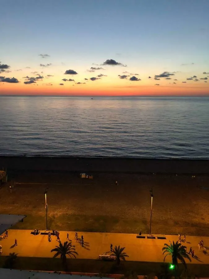 Magnolia Seaside Apartment Batumi 0*,  Georgia